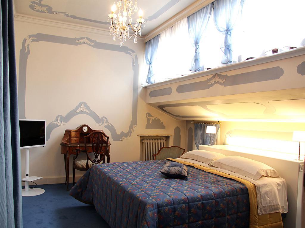Domus Dotti V Guest House トレヴィーゾ 部屋 写真